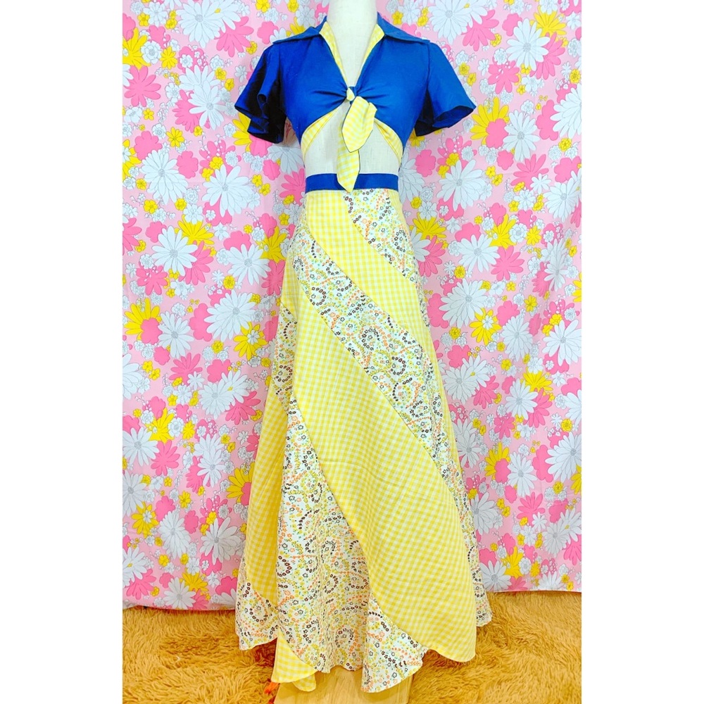 Vintage 70s Prairie Style Swirl Skirt Tie Top Set